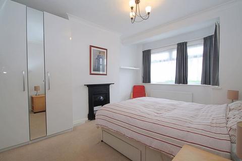 31 Ranmoor Gardens, Harrow, HA1 1UQ