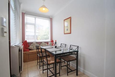 31 Ranmoor Gardens, Harrow, HA1 1UQ
