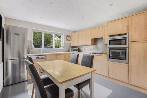 undefined, Carisbrooke Way, Kingsmead, Milton Keynes