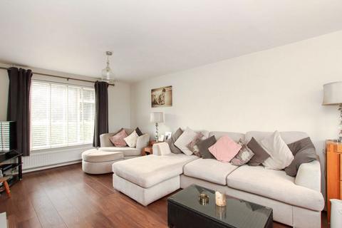 undefined, Poynders Hill, Hemel Hempstead