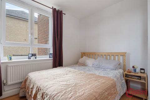 2 bedroom flat for sale, Woodfield House, Rossington Street, London