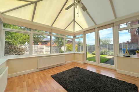 4 bedroom detached house for sale, Meadow Croft, Wolverhampton WV6