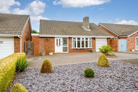 Maywood Close, Kingswinford DY6