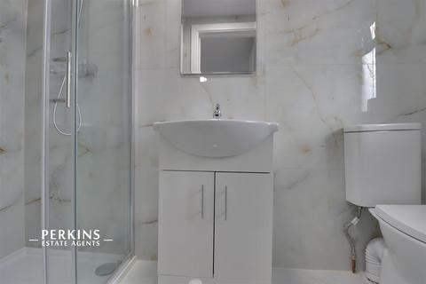 undefined, Northolt, UB5