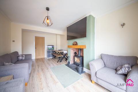 undefined, Pine Avenue, Newton-Le-Willows, WA12
