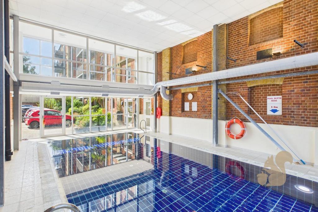 CAM01659 G0-PR0556-STILL025.jpg