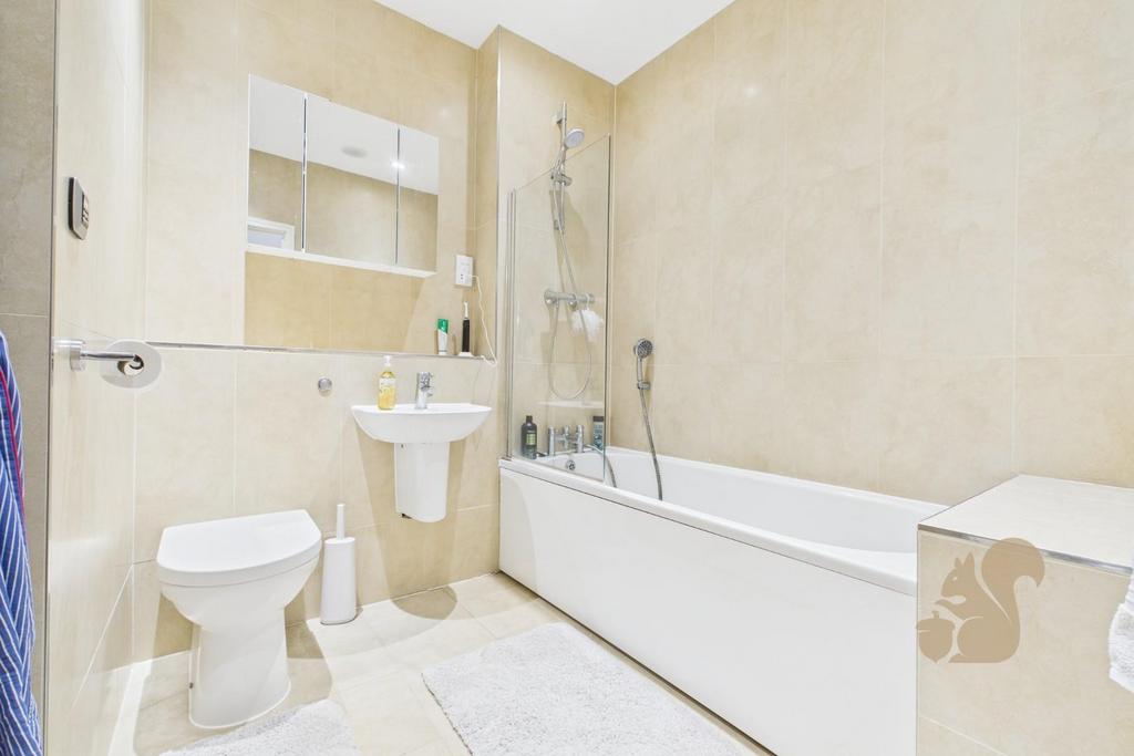 CAM01659 G0-PR0556-STILL007.jpg