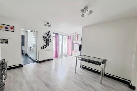 447a Kingston Road, Epsom, KT19 0DB