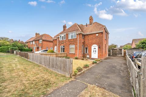 Buckingham Road, Buckingham MK18