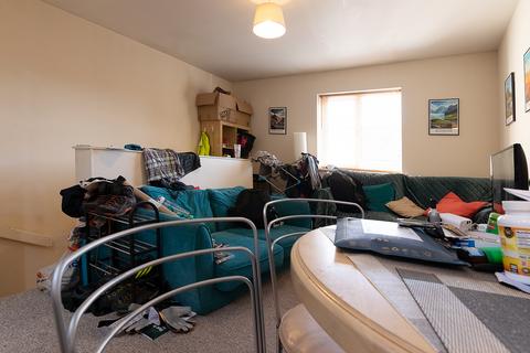 2 bedroom flat for sale, Hidcote Close, Rugby CV22