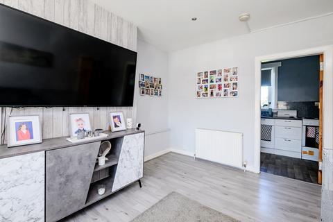 2 bedroom flat for sale, Tullos Place, Aberdeen AB11