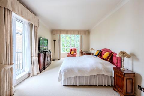 2 bedroom apartment for sale, Maple Lodge, Abbots Walk, Kensington Green, London, W8