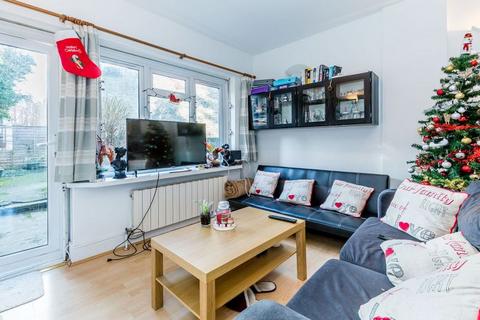 1 bedroom ground floor flat to rent, N6