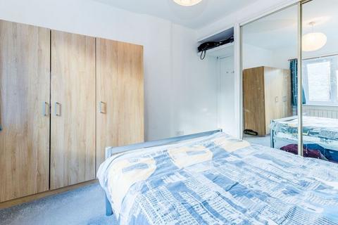 1 bedroom ground floor flat to rent, N6