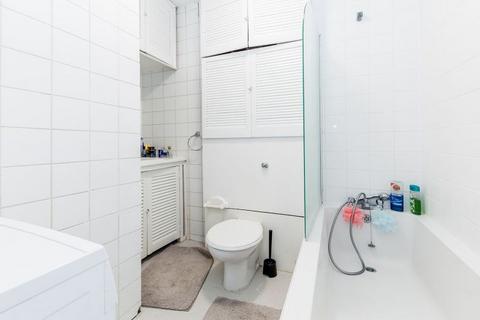 1 bedroom ground floor flat to rent, N6