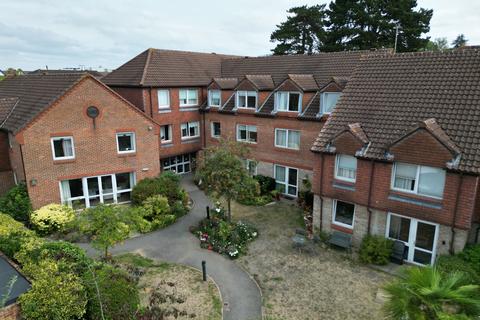 undefined, Springfield Meadows, Weybridge, Surrey, KT13