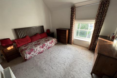 2 bedroom flat for sale, Libbards Way, Solihull