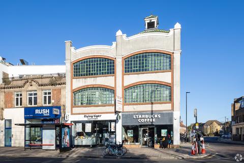 Office to rent, 376-378 Chiswick High Rd London W4 5TF