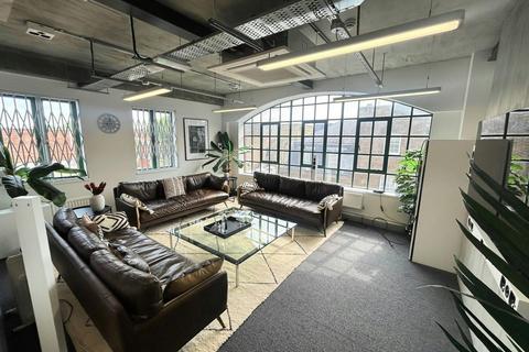 Office to rent, 376-378 Chiswick High Rd London W4 5TF
