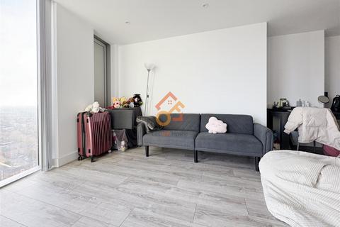 2 bedroom flat to rent, 11 Silvercroft Street, Manchester, M15