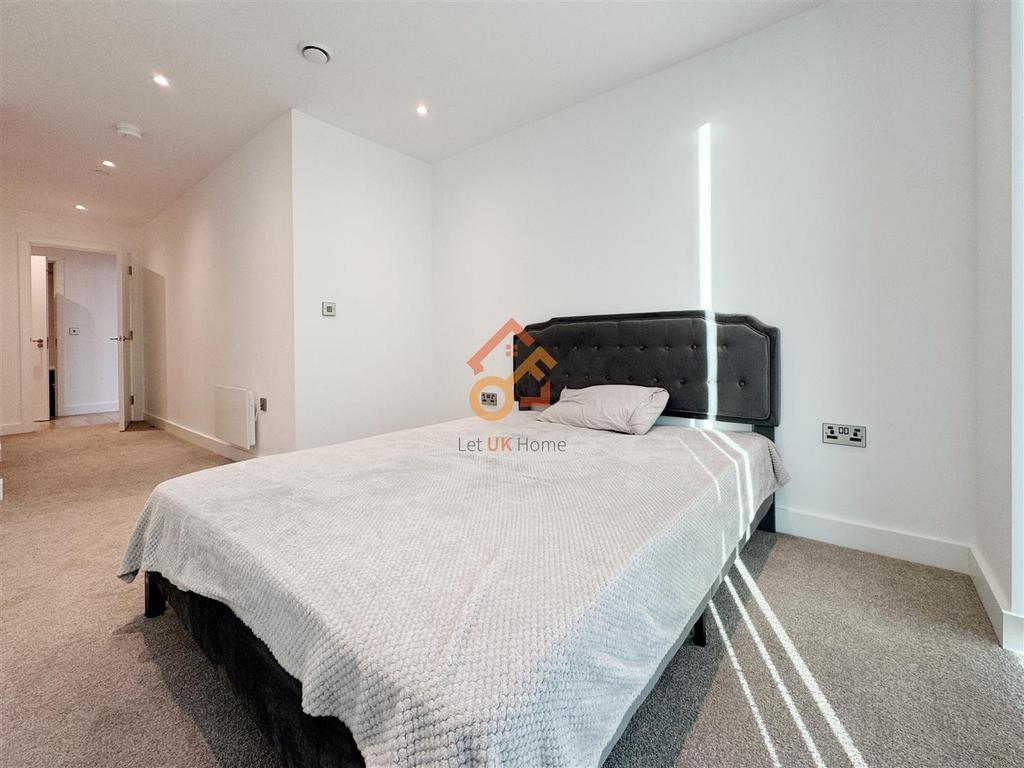 ???? 2025-11-25 191809 998.jpg