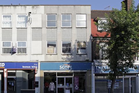 Retail property (high street) to rent, 154 High St Orpington BR6 0JR