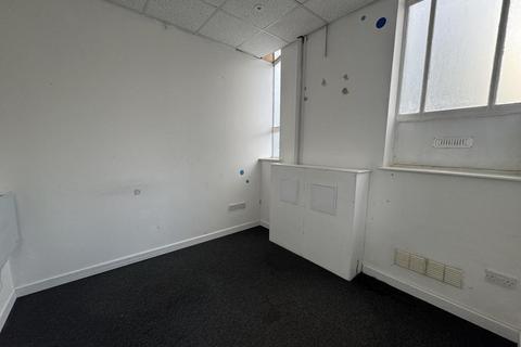 Retail property (high street) to rent, 1050-1052B London Rd Thornton Heath CR7 7ND
