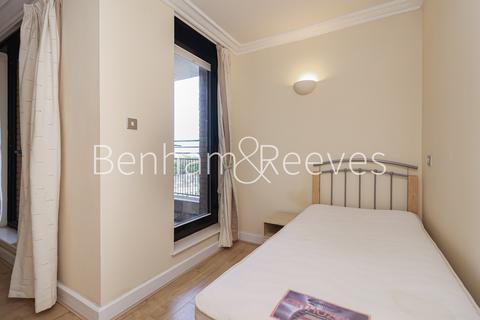 Studio to rent, Cromwell Road,  Point West Building SW7