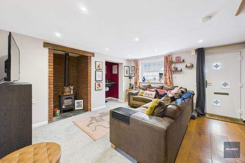 undefined, Iter Park, Bow, EX17
