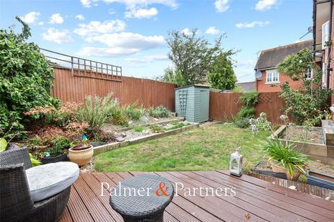 3 bedroom end of terrace house for sale, George Williams Way, Colchester, Essex, CO1