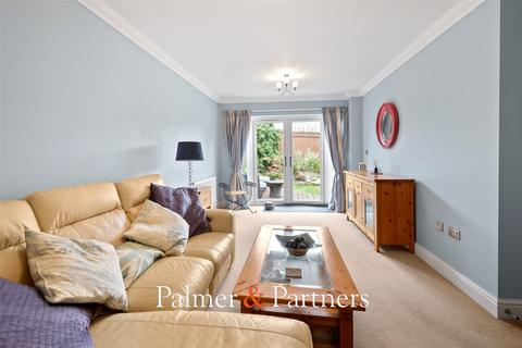 3 bedroom end of terrace house for sale, George Williams Way, Colchester, Essex, CO1