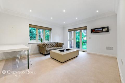 2 bedroom apartment for sale, Seymour Drive, ASCOT