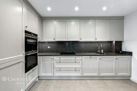 2 bedroom apartment for sale, Seymour Drive, ASCOT