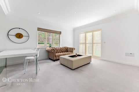 2 bedroom apartment for sale, Seymour Drive, ASCOT