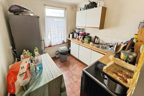 2 bedroom terraced house for sale, Dyke Street, Staffordshire ST1