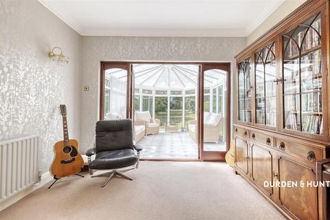 undefined, Curtis Road, Hornchurch, RM11
