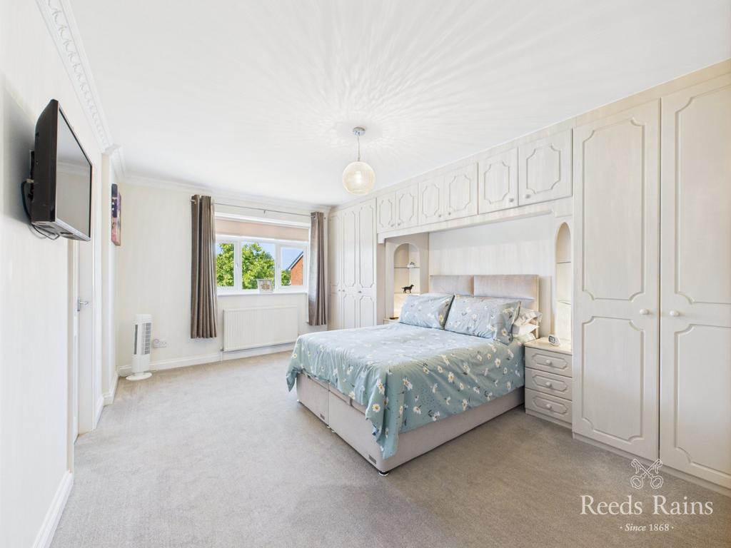 Principal Bedroom