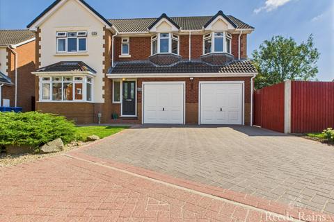 4 bedroom detached house for sale, Cherry Tree Close, Hull HU11