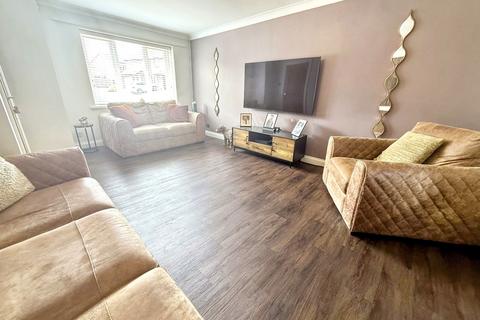 13 Alcester Close, Choppington, NE62 5JN