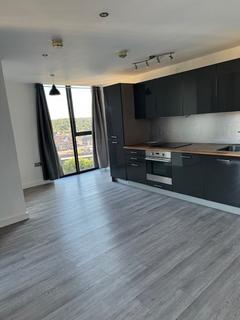 2 bedroom flat to rent, Masons Avenue, Croydon, CR0