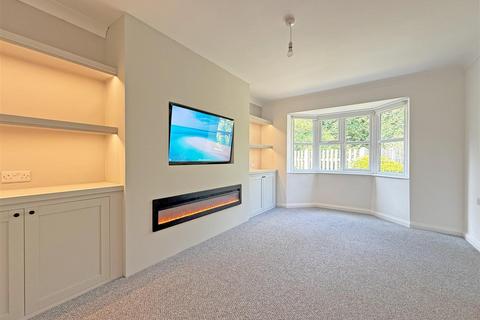 2 bedroom semi-detached bungalow for sale, Mytton Oak Road, Shrewsbury