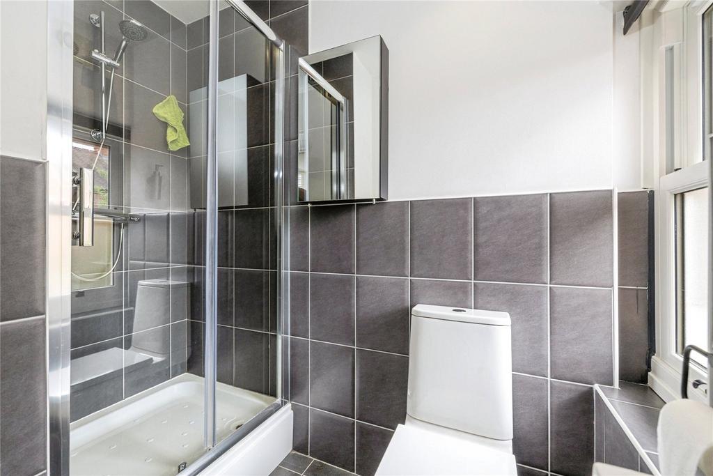 Ensuite