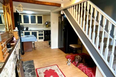 4 bedroom house for sale, Gorrig Road, Llandysul