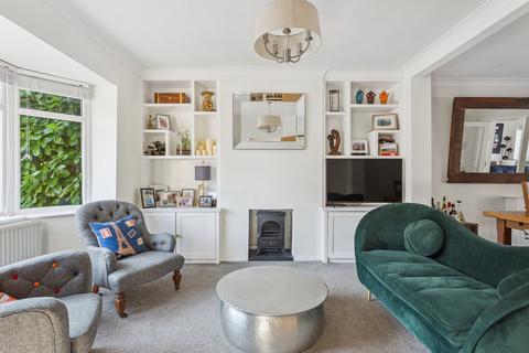 51 Hazell Way, Stoke Poges, Slough, SL2 4DD