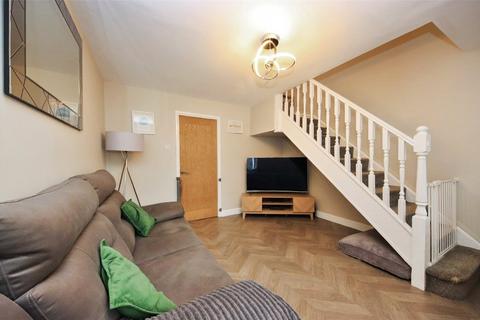 32 Broadbank, Gateshead, NE10 8XW