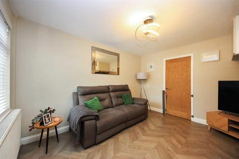 32 Broadbank, Gateshead, NE10 8XW
