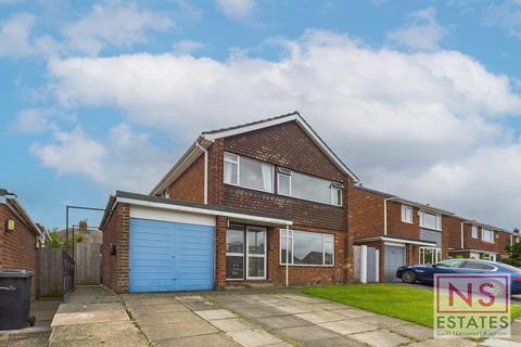 3 bedroom detached house for sale, Bentinck Avenue, Linthorpe, Middlesbrough, TS5