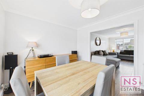 3 bedroom detached house for sale, Bentinck Avenue, Linthorpe, Middlesbrough, TS5