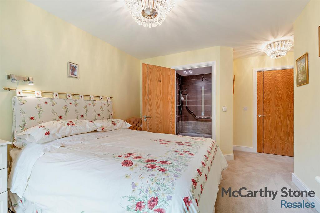 8658821-interior04-800.jpg