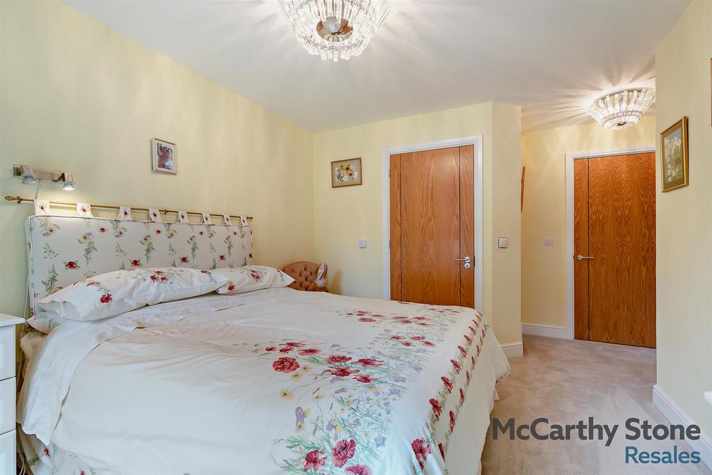 8658821-interior03-800.jpg